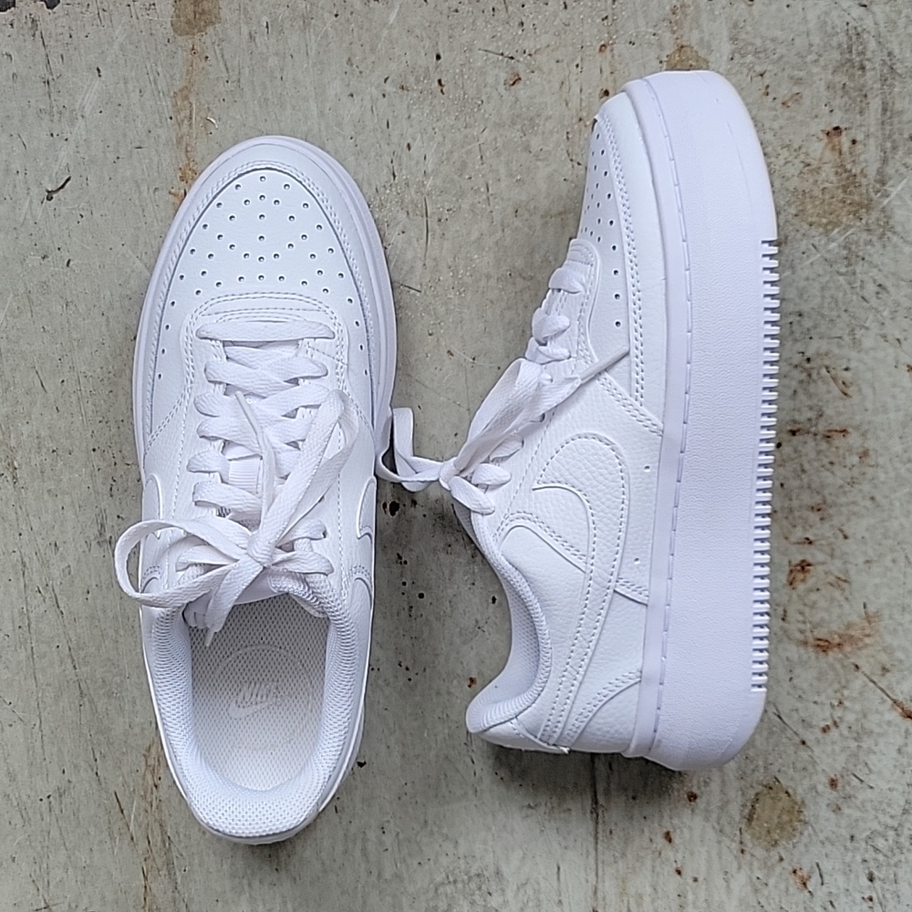 Nike Court Vision Alta